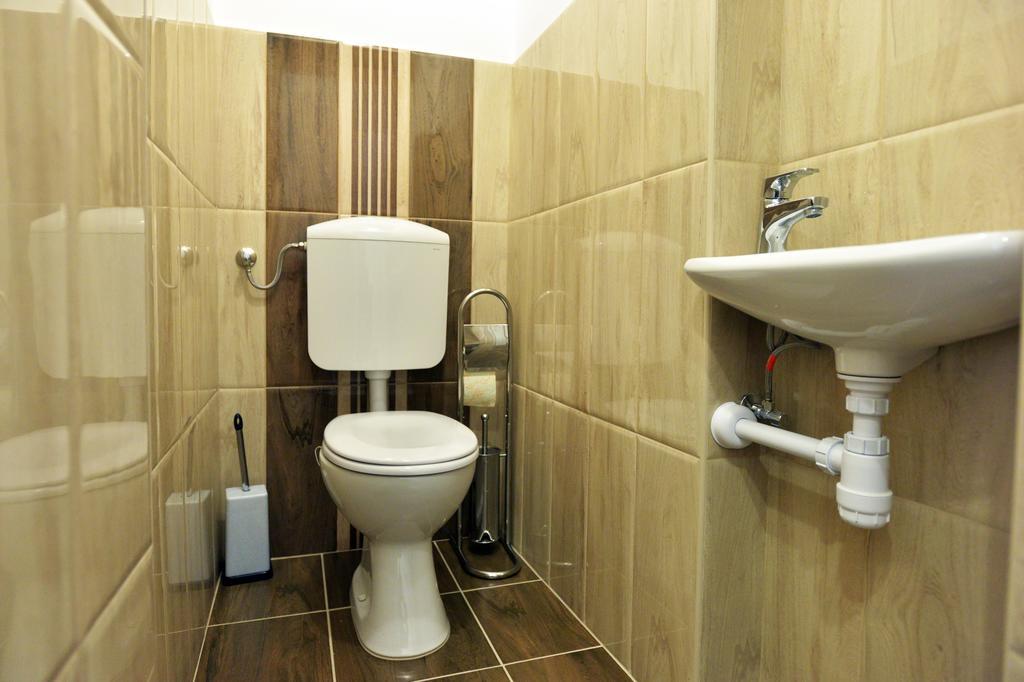 Foter Apartman 埃格尔 外观 照片